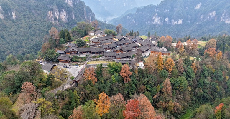 十八洞村五彩畫卷