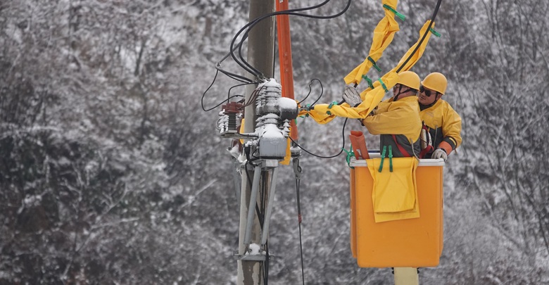 新年首個工作日 鉚足干勁忙生產(chǎn)